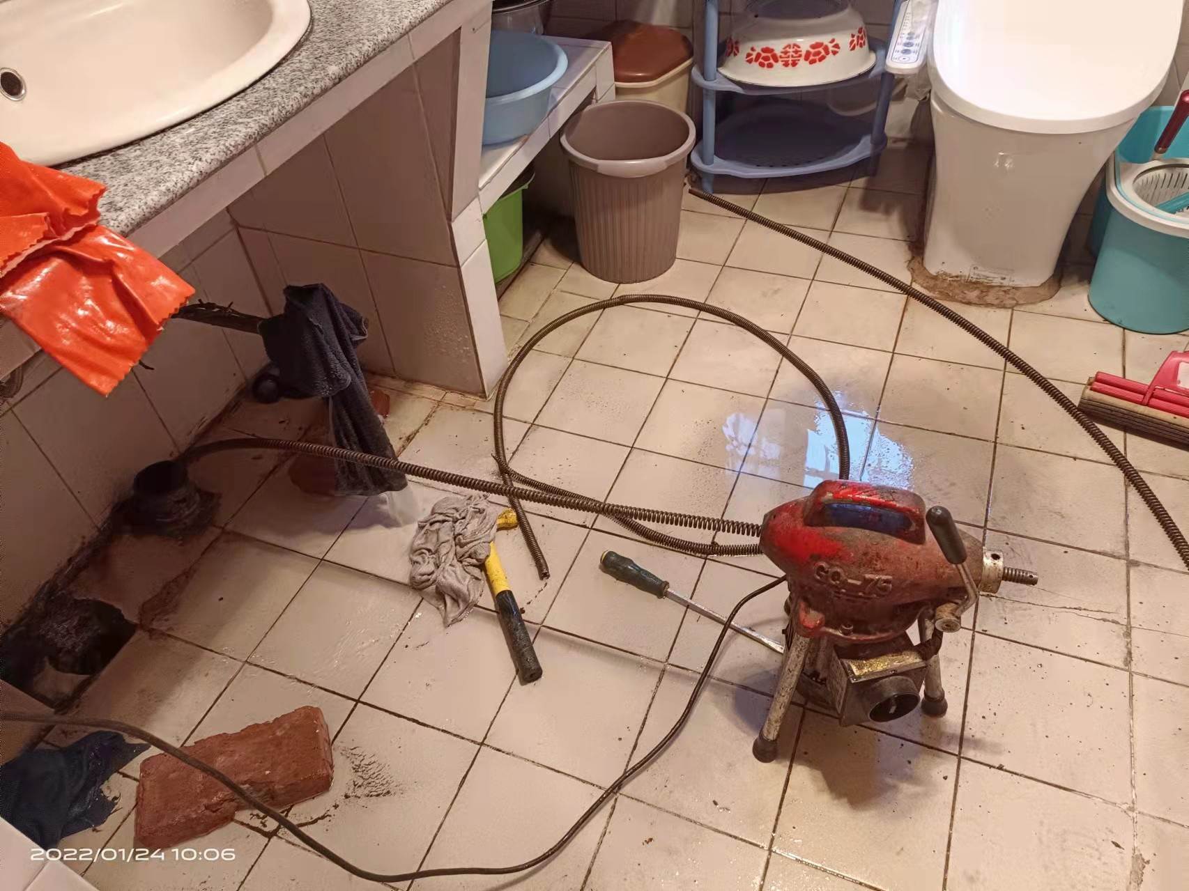 博白疏通厨房下水道，地漏疏通